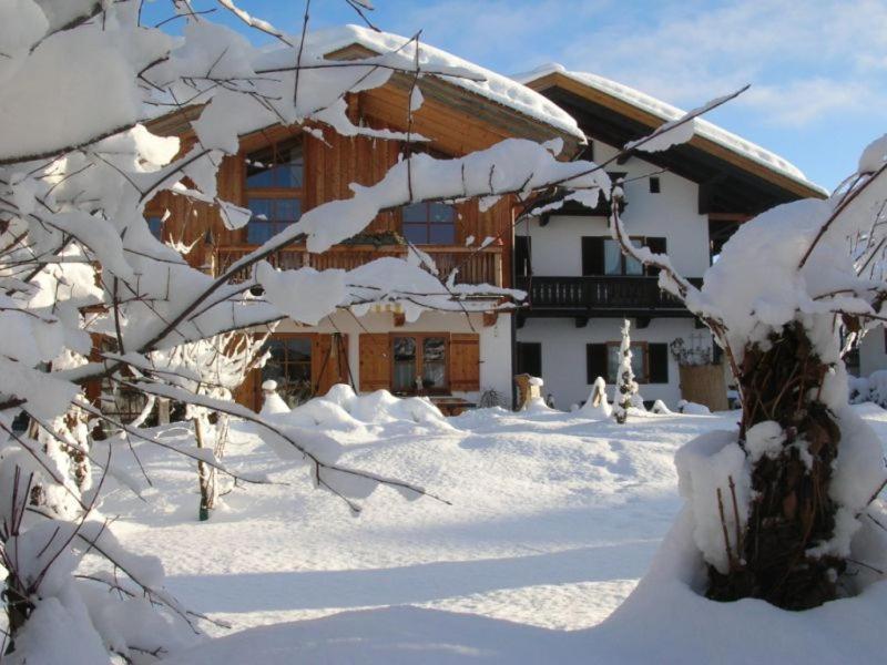 Gaestehaus Annemarie Reit im Winkl Exterior foto